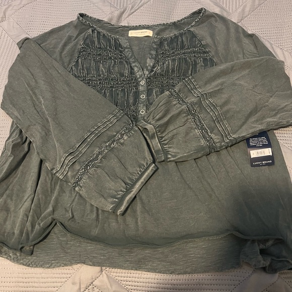 Top - Picture 1 of 5